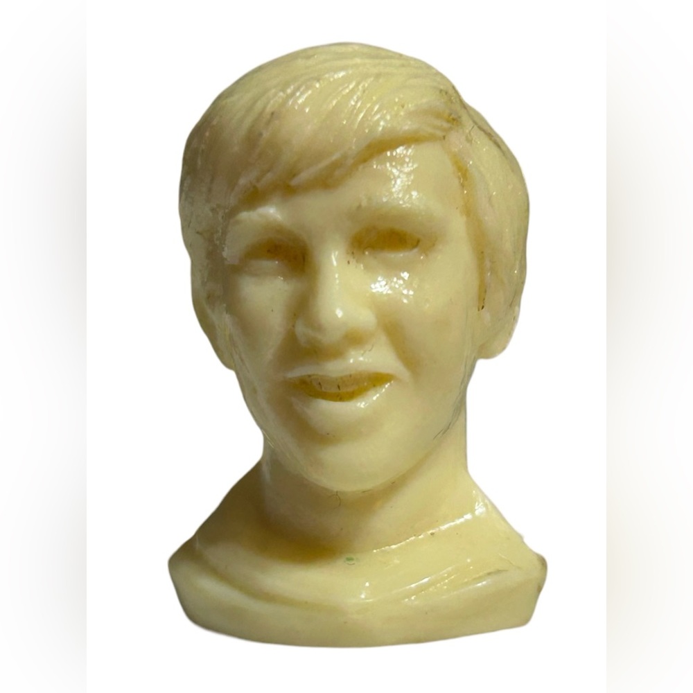 1972 Colgate NHL Hockey Head #NNO Garry Unger Sharp!! Detroit Red Wings 1.5”